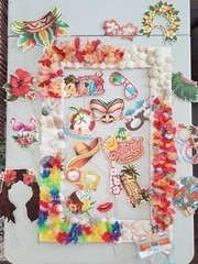 Hawaiian Luau Photo Booth Props & Handmade Foam Board Frame With Shells , Luau