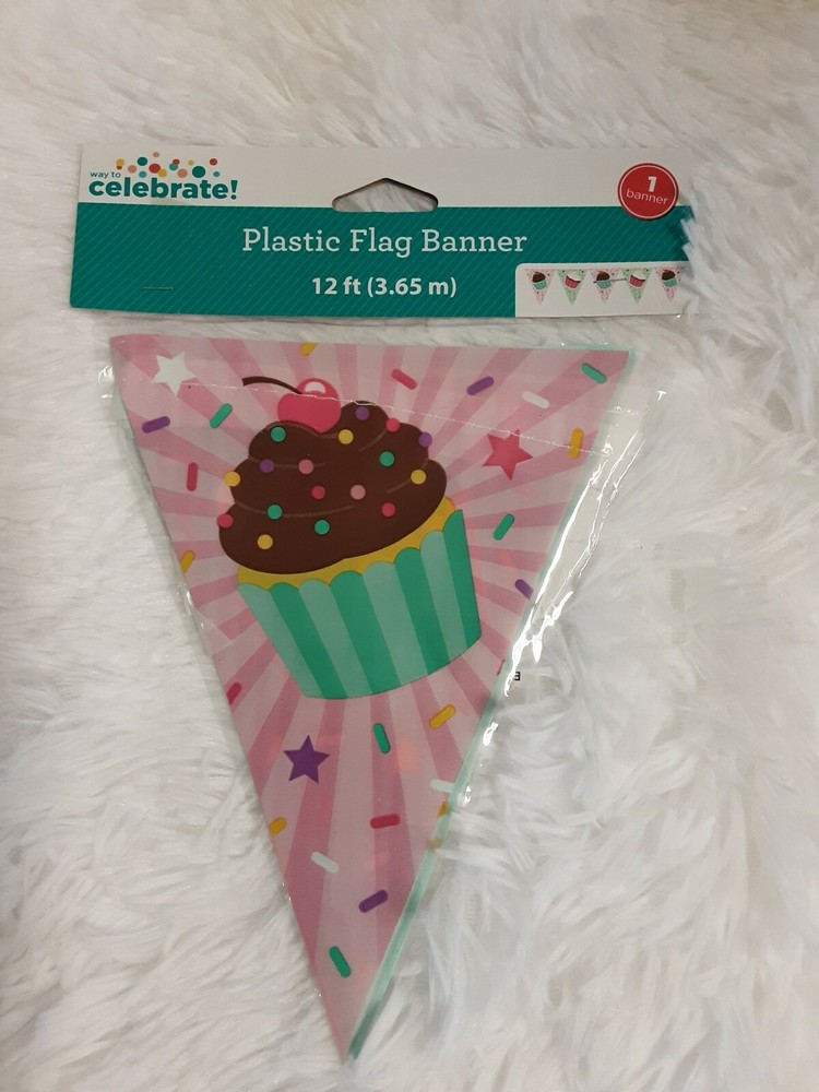 Way To Celebrate Birthday Plastic Flag Banner W/Cupcakes & Sprinkles 12 Ft. BNWT