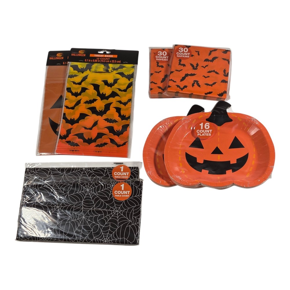 Halloween Party Bundle Paper Plates Napkins Table Cover Treat Bags – Lot of 8