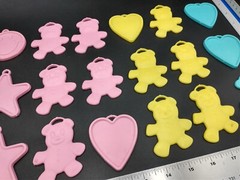 24 Vintage ‘1999 Premium Balloon Acces’ Plastic Balloon Weights Colorful #1668