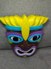 WORKS 2006 Talking Tiki Face Mask Moving Eyes Motion Activated Luau Animated