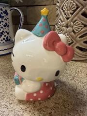 Hello Kitty Polka Dot Birthday Keepsake Sanrio Clayworks Figurine