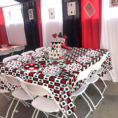 81Pcs Casino Party Decorations – Poker Party Tableware Set Includes Poker Themed