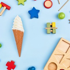 White Mini Fake Ice Cream Cones Artificial Food Models Window Display Props