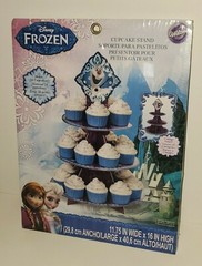 DISNEY FROZEN WILTON 3 DIMENSIONAL CUPCAKE STAND THREE TIER PARTY DISPLAY 16″T