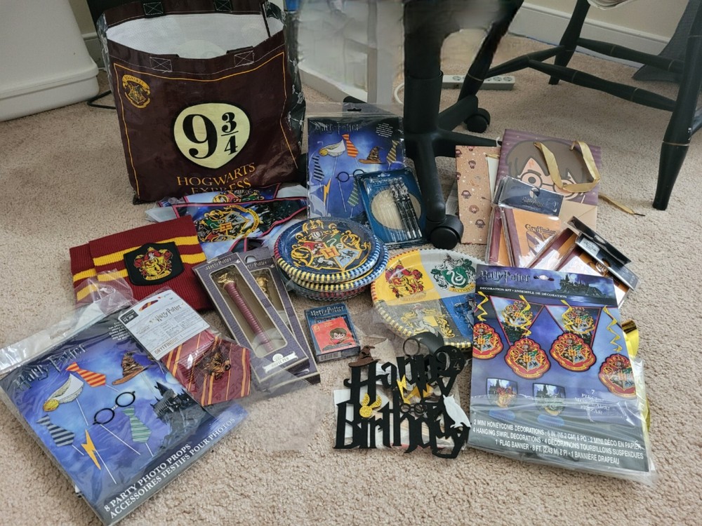Harry Potter Birthday Party Supplies Plates napkins Banner Decoration pens