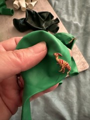 36 Pieces Dinosaur Roar Latex Green White Balloons