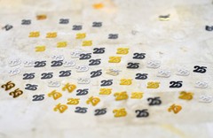 25th Birthday Party Decorations and Anniversary Pack – Pre-Strung Gold