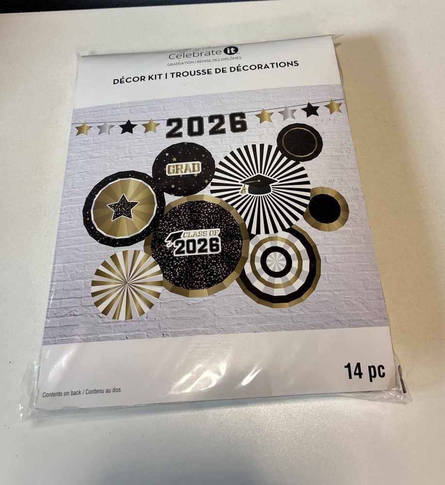 Class of 2026 Decor Kit Graduation Black & Gold Celebrate It New 14 Pcs