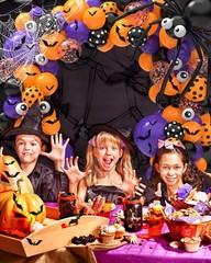 126 Pcs Halloween Balloon Garland Arch Kit, Eye Balloons with Spider Web, Bat…