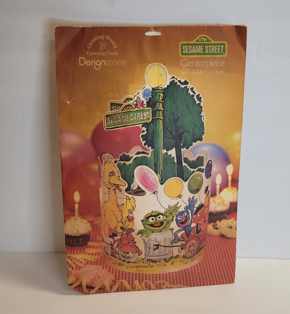 Vintage Sesame Street Centerpiece Designware 14 1/4 inches Tall 1980 Muppets