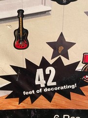 Rock & Roll 6 String Hanging Decoration 7 Feet Long *NEW/Unopened* xx1