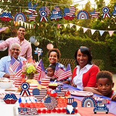 Diverse 24 Pcs Independence Day Tree Decorations – Festive Wooden Ornaments