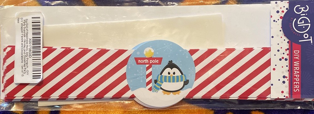 DIY BIG DOT party supplies-Holly Jolly Penguin-Set of 15 wrappers.