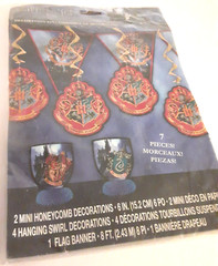 Vintage HARRY POTTER Birthday Party Supplies Hogwarts Houses ROOM DECORATING KIT