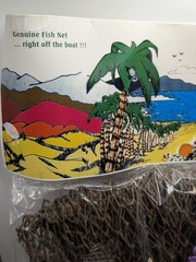 LUAU KIT Deluxe Genuine Fish Net & Sea Shells 10 Sq. Ft. U.S. Shell Inc NOS