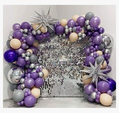 30 pieces Silver Sequin Party Backdrop Panel, Plastic Shimmer Wall Decoration