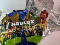 Roblox Birthday Party Set – 111pc Decorations Kit w/ Balloons, Banner & Toppers