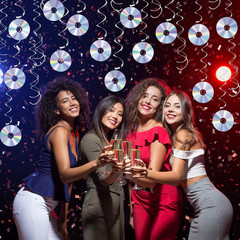 60 Pcs 90S Disco Party Decorations Y2K 2000Stheme Party Hanging Swirls CD Cutout
