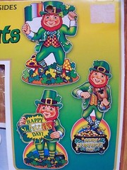 18″ Leprechaun St Patrick’s Diecuts Cutouts Decoration 1999 Beistle 3 Pack NOS