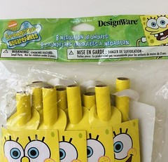 SpongeBob SquarePants Yellow Paper Birthday Party Blowouts 8 Pcs 3Y+ NWT