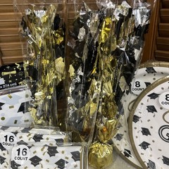 Gold White & Black Graduation-Napkins, Plates, Table Cloths & Balloon Holders