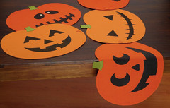 Halloween Party Tabletop Decor, Reusable & Machine Washable Cotton Fabric, Table