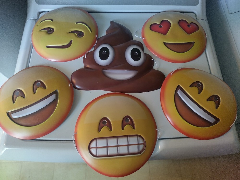 PARTY MASK,PLASTIC, SMILEY, AWSOME, SARCASTIC & TURD FACE Thin light plastic