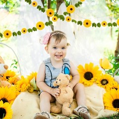 Sunflower Felt Garland Summer Flower Green Leaves Hanging Garland Floral Party