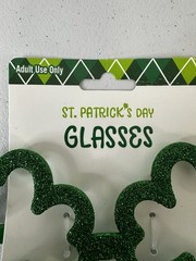 St Patrick’s Day glitter Glasses Shamrock Shaped Adult sized new with tags