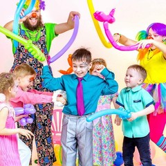 100 Pcs 260 Balloons Kit with Pump Kids Premium Latex Twisting Long Balloons…