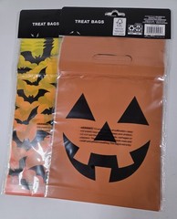 Halloween Party Bundle Paper Plates Napkins Table Cover Treat Bags – Lot of 8