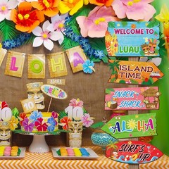 20 Pieces Luau Party Decorations Hawaiian 8.5 x 11 inches, Clear