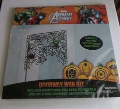 Marvel AVENGERS DOORWAY WEB Decoration KIT Halloween NEW Iron Man CAPTAIN Party