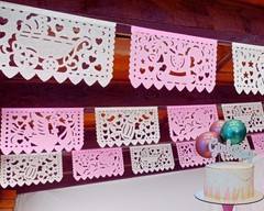 Fiestaconnect Pink/White Girl Shower – Shower Decorations