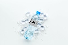 Mr. and Mrs. Silhouette Water Bottle Labels | 2″ x 8″ Inch | 50 Pack