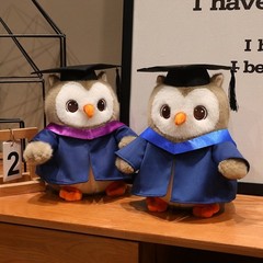 Graduation Owl Plush Toy Stuffed Animal with Cap and Gown for Grad Gift