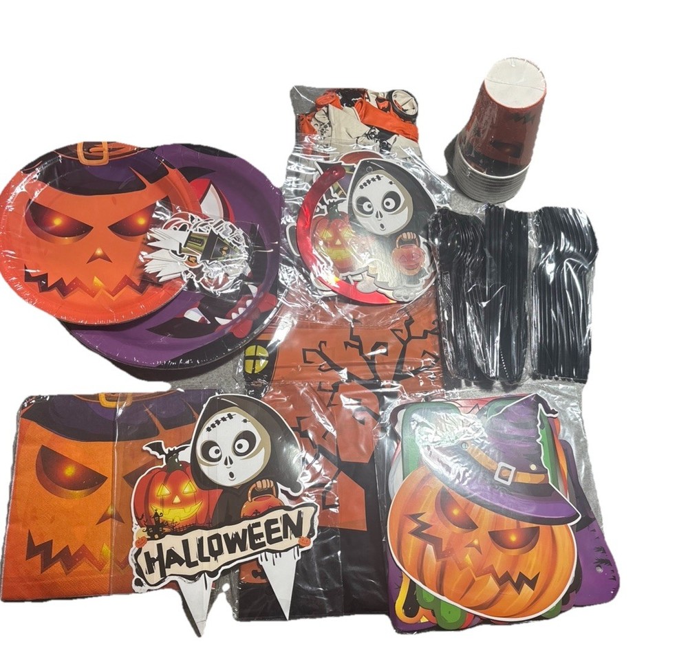 HalloweenParty Supply Kit 10Plates/Cups Silverware+Napkins, &Decor Pieces , #42