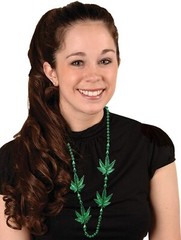 48″ GREEN POT LEAF BEAD NECKLACE Funny Marijuana Reefer Hippie Mardi Gras Party