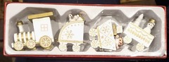Christmas Decor Wooden Train Decoration Ornament – WHT – NEW – FAST SHIPPING