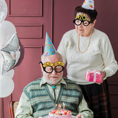 8 Pcs 70Th Birthday Party Eyeglasses, Funny Photo Booth Props Paper Sunglasses f