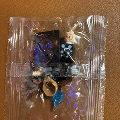 Marvel avengers Mini figures Lot of 10 BIRTHDAY CAKE TOPPERS PARTY SUPPLIES