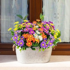 5 Pcs Lifelike Plastic Daisy Bouquet for Outdoor Patio Garden Home Decor