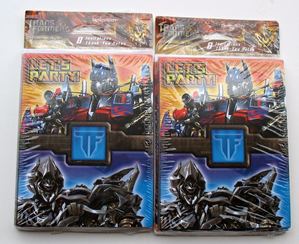 HASBRO – Lot of 8 PIECES Transformers DesignWare Parts Birthday Supplies – NEW