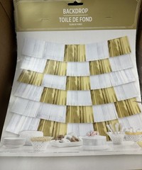 Amscan Gold Foil Decorating Plastic Backdrop 9 Pack Party Photo Booth Decor