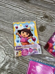 Does The Explorer Boots Birthday Celebration Party Invitations 16 Loot Bags (8)