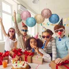 12 Pcs 8″ Burlap Hanging Paper Lanterns – Boho Party Decor for Classroom, Weddin