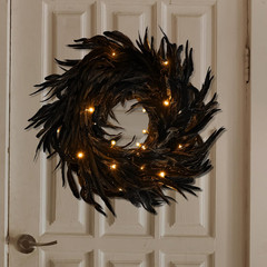 13.5″ Black Natural Feathers Wreath for Halloween Decorations, Spooky Scene Part
