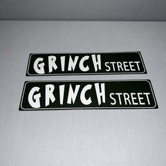 18pc How The Grinch Stole Christmas Small Cardboard Cut Out Party Decorations