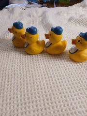 Lot of 4 Assorted Rubber Ducks Jeep. Blue Hat Rubber Duck